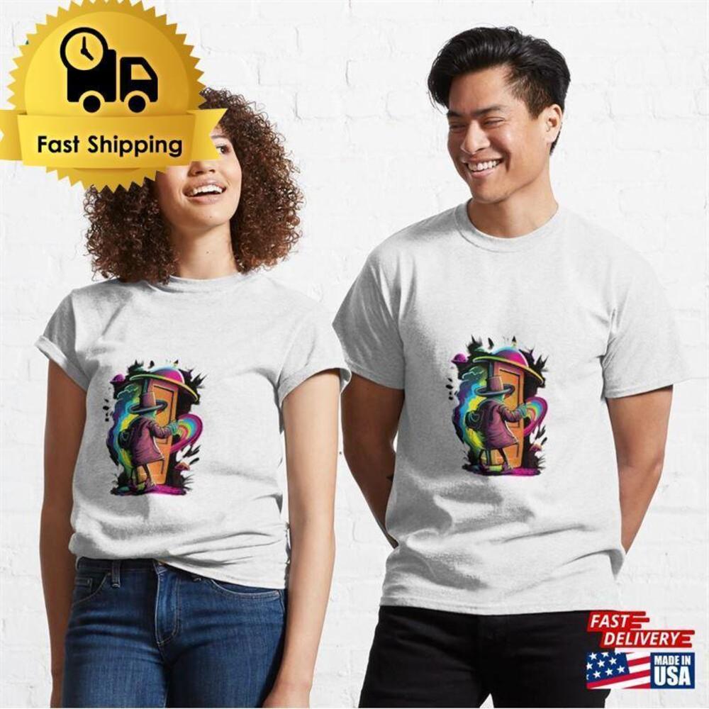The Alien Secret Door T Shirt T-Shirt Classic